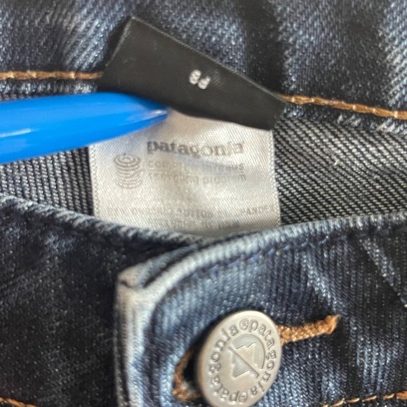 Patagonia Women's Dark Denim Flare Cut Jeans Organic Cotton Size 27 Outdoors - Picture 6 of 9